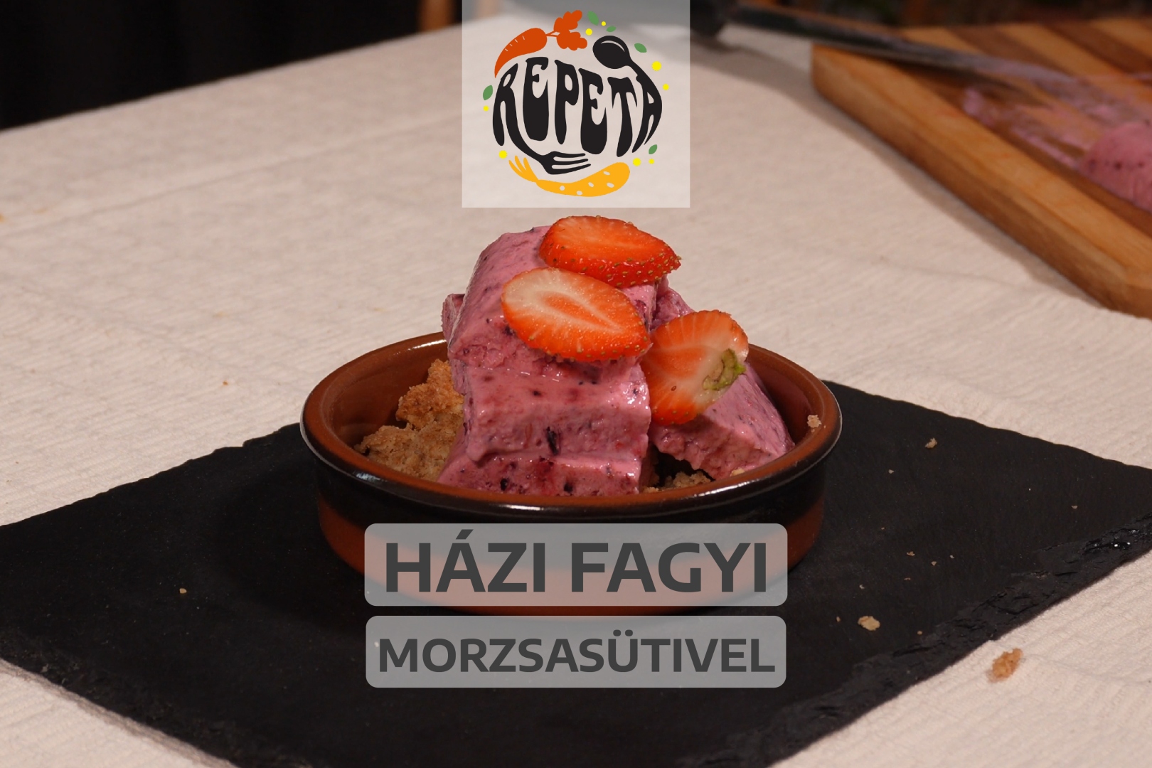 Házi fagyi morzsasütivel (crumble) – videó